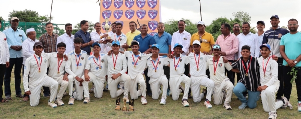 साईदीप हिरोज आयोजित चॅम्पियन करंडक स्पर्धेत मराठा वॅरिअर संघ विजयी