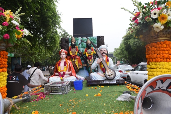 आषाढी एकादशी सांकेतिक वारी दिल्ली