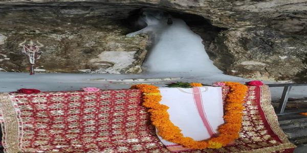 अमरनाथ यात्रेत ५० हजार भाविकांनी घेतले दर्शन