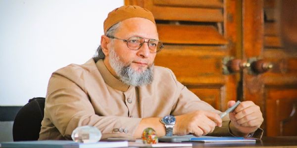 मुनीरच्या धमकीचा मुद्दा अमेरिकेकडे मांडा- खा. ओवैसी