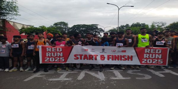 आंतरराष्ट्रीय युवक दिनानिमित्त अकोल्यात ‘रेड रन’ स्पर्धा संपन्न