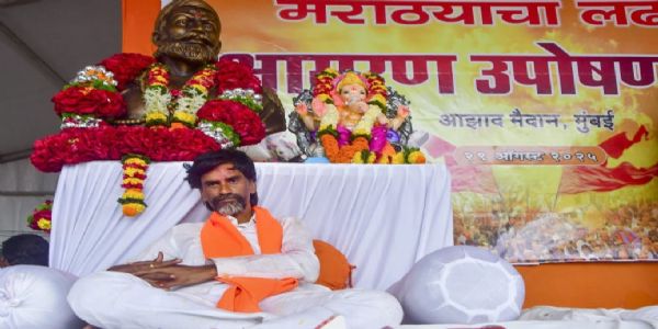 जरांगेंच्या उपोषणाला आणखी एक दिवसाची परवानगी