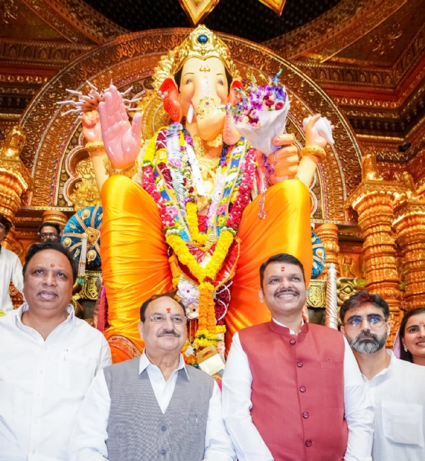 Union Minister J. P. Nadda Lalbaugcha Raja
