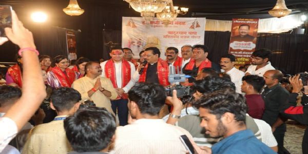 छ. संभाजीनगर - खाटू श्याम बाबा भक्तिमय भजन संध्या कार्यक्रम संपन्न