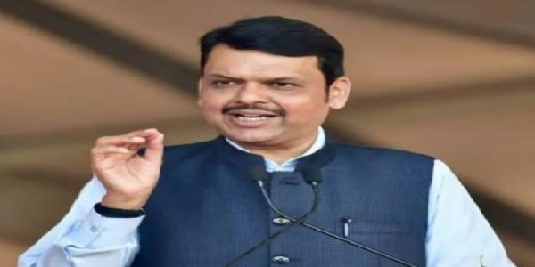 आंदोलनासंबंधीचा तोडगा लवकरच निघेल पण त्यासाठी संवाद गरजेचा - मुख्यमंत्री