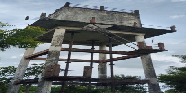 अमरावती : विष्णोरामधील जीर्ण पाण्याची टाकी बनली धोकादायक