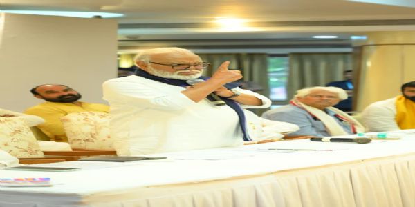 ओबीसीतून आरक्षण देण्यास आमचा विरोध - भुजबळ