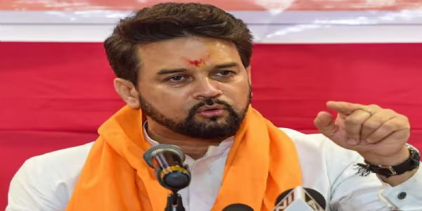 बहुराष्ट्रीय क्रिकेट सामन्यांमध्ये सहभागी होणे नियमांनुसार अनिवार्य - अनुराग ठाकूर