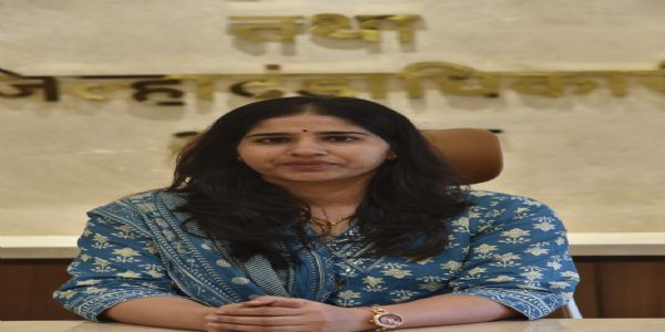 अकोला : रक्तदान लोकचळवळ व्हावी -जिल्हाधिकारी