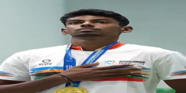 आनंद कुमार वेलकुमारने इतिहास रचला; स्पीड स्केटिंग वर्ल्ड चॅम्पियनशिपमध्ये भारताला पहिले सुवर्णपदक