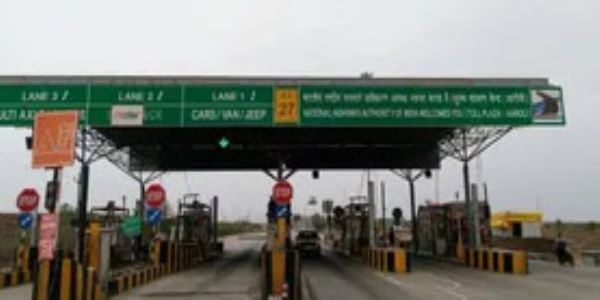 नांदगाव पेठ च्या टोलवर एकाच क्रॉसिंगचे दोनदा पैसे कापले जाताहेत