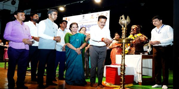 गरिबांच्या कल्याणासाठी विविध योजना प्रभावीपणे राबविल्या जात आहेत - महाजन