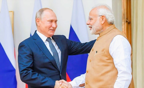 व्लादिमीर पुतिन आणि नरेंद्र मोदी यांचा संग्रहित फोटो