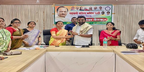 लाडक्या बहिणींना अजित दादांनी जास्तीत जास्त योजना दिल्या - आ. मिटकरी