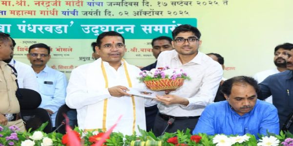 लातूर - भाजप आ. अभिमन्यू पवारांची नुकसानग्रस्त शेतकऱ्यांना सरसकट मदतीची मागणी