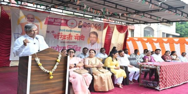 विद्यालयातील मुला-मुलींनी स्वच्छतेला प्राधान्य देऊन आरोग्याची काळजी घेणे गरजेचे - चंद्रकांत पाटील