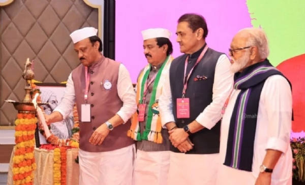 अजित पवार