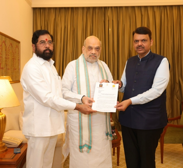 फडणवीस अमित शाह निवेदन