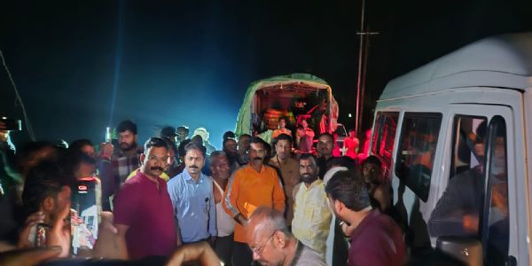 भालकी (ता. नांदेड) येथे २४ नागरिकांचा थरारक बचाव