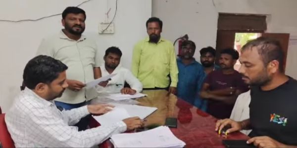 गंगाखेड शहरातील पूरग्रस्तांची पाहणी – आ. रत्नाकर गुट्टेंच्या आदेशानंतर नगरसेवकांचा तातडीचा पाठपुरावा