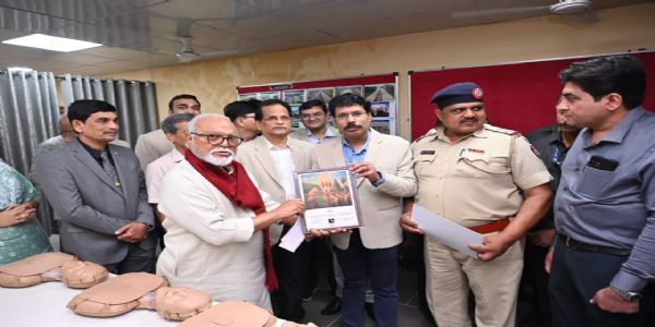 अपघातातील मृत्यू टाळण्यासाठी प्रत्येकाला प्रथमोपचार प्रशिक्षण देण्याची आवश्यकता - भुजबळ