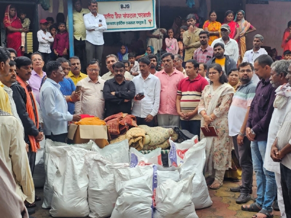परभणीतील साळापुरी येथे जैन समाजाचा मदतीचा हात