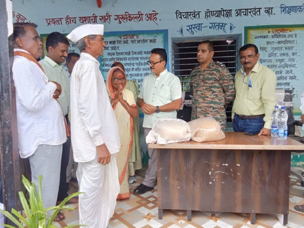 जिल्हाधिकारी संजयसिंह चव्हाण