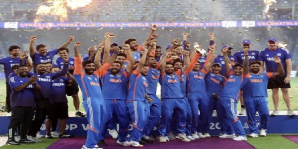 पंतप्रधानांसह मुख्यमंत्री आणि केंद्रीय गृहमंत्र्यांनी दिल्या टीम इंडियाला शुभेच्छा