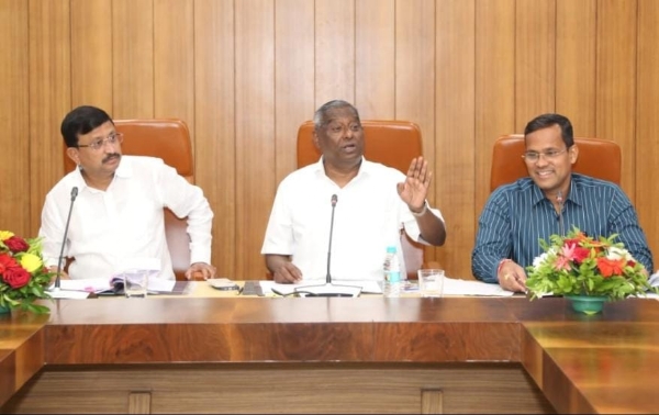 शून्य एनपीए, सलग १५ राष्ट्रीय पुरस्कार – रायगड जिल्हा बँक अग्रगण्य ठरली