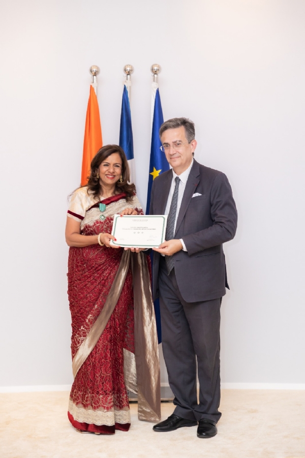 Sangeeta Jindal and Ambassador of France