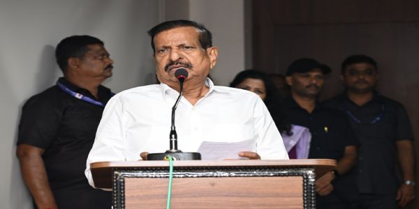 समृद्ध पंचायत राज अभियानातून ग्रामविकासाची गती वाढणार - पालकमंत्री गणेश नाईक