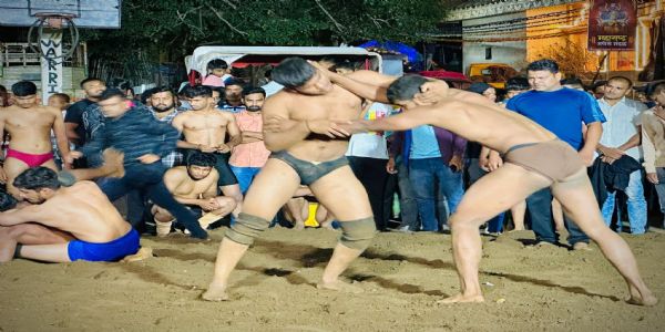 छ. संभाजीनगर गणेश महासंघ छावणी आयोजित कुस्ती स्पर्धेचे उदघाटन