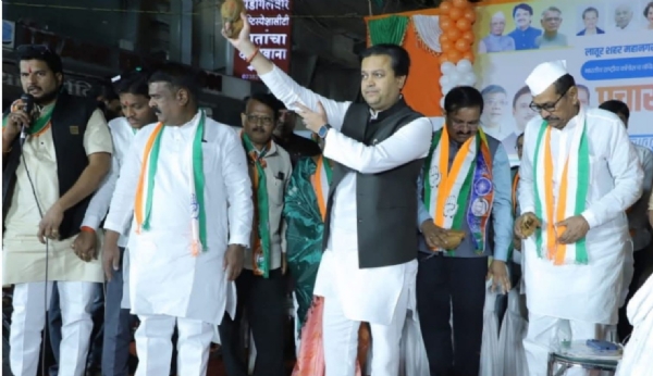 लातूरचा निर्धार: काँग्रेस-वंचित आघाडीचाच विजय! ​अमित देशमुखांची तोफ धडाडली;