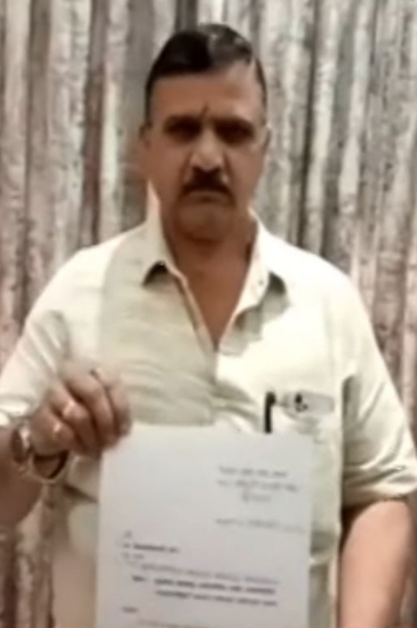 तुषार आपटे