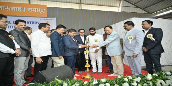 आरोग्य व्यवस्थेत मेडिकल लॅबोरेटरी  महत्वाचा कणा : प्रशांत गुळेकर.