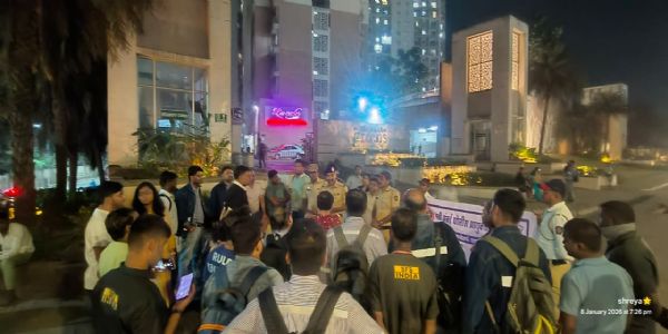 सुरक्षित वाहतुकीचा संदेश; इंडियाबुल्स सोसायटीत वाहतूक पोलिसांचा संवाद कार्यक्रम