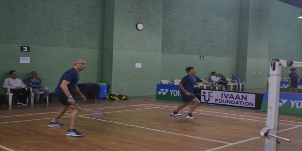 राज्य बॅडमिंटन - कविता जैन, सुरेखा साटम, मुरली सुब्रमण्यम यांना विजेतेपद