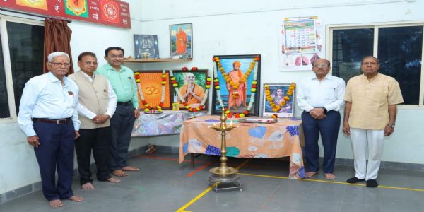 स्वामी विवेकानंदांचा हिमालयातील प्रवास प्रेरणादायी - डॉ. दत्तात्रय मगर