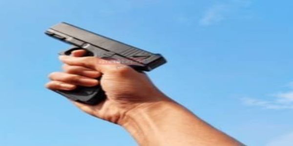 जळगावमध्ये वैयक्तिक वादातून हवेत गोळीबार, मतदानाच्या दिवशीच घडल्याने चर्चा