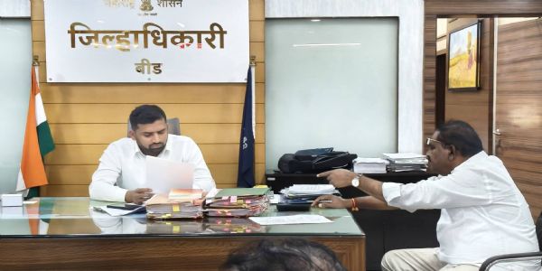 शेतकऱ्यांचे जीवनमान उंचावण्यासाठी दुग्धव्यवसाय महत्वाचा - आ.धस