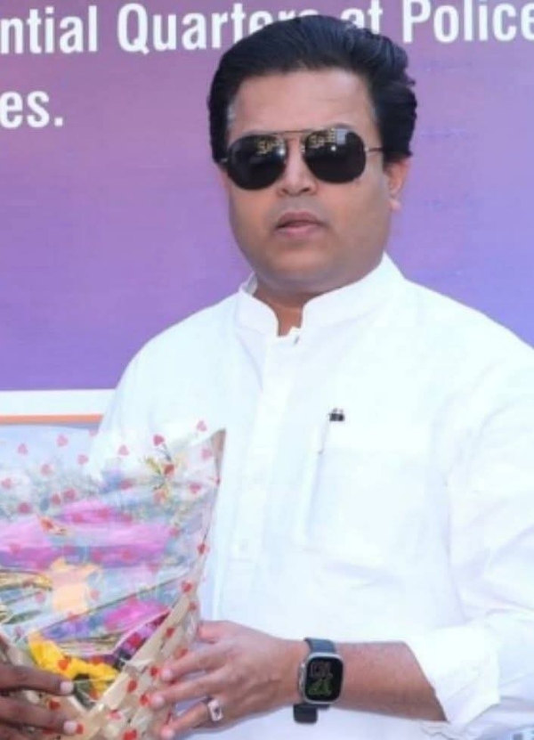 The people of Latur, a peaceful, safe and civilized city, have shown through the results of the municipal elections that they will never accept uncivilized politics, said former minister and MLA Amit Vilasrao Deshmukh, expressing his gratitude to the people of Latur.