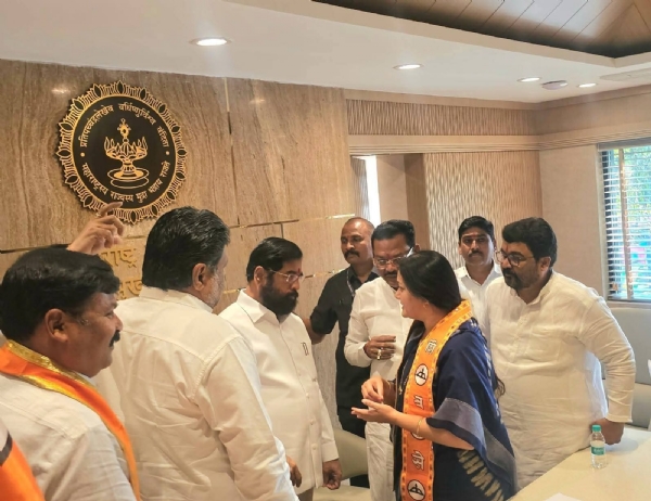 Former MLA Sangeeta Thombre has been appointed as a Shiv Sena deputy leader;