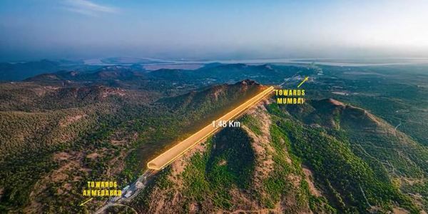 पालघर येथे बुलेट ट्रेन प्रकल्पातील पहिल्या बोगद्याचे काम यशस्वीरित्या पूर्ण