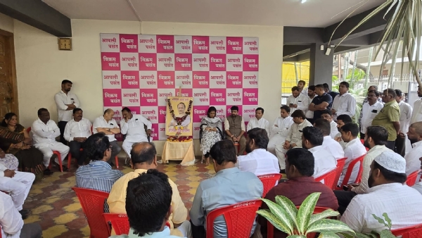 अजित पवार