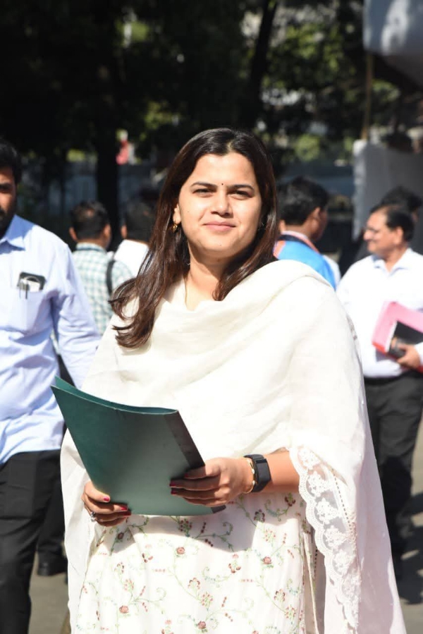 आधार आहे. वैद्यकीय निदानामध्ये सीटी स्कॅन ही चाचणी अत्यंत महत्त्वाची मानली जाते, विशेषतः अपघातग्रस्त रुग्ण किंवा गंभीर आजारांच्या निदानासाठी ही सेवा जीवनदायी ठरते. मात्र, गेल्या काही काळापासून येथील जुनी मशिन वारंवार बंद पडत असल्याने रुग्णांची मोठी गैरसोय होत होती. रुग्णांची होणारी ही फरफट थांबवण्यासाठी