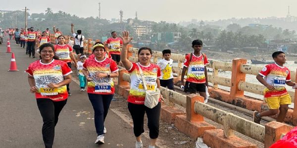 रत्नागिरी : अभिषेक देवकाते, साक्षी जड्याळ कोकण कोस्टल हाफ मॅरेथॉनचा विजेते