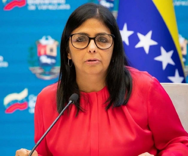 वेनेझुएलाच्या उपराष्ट्राध्यक्ष डेल्सी रोड्रिग्ज यांची कार्यवाहक राष्ट्राध्यक्ष म्हणून नियुक्ती वेनेझुएलाच्या उपराष्ट्राध्यक्ष डेल्सी रोड्रिग्ज यांची कार्यवाहक राष्ट्राध्यक्ष म्हणून नियुक्ती