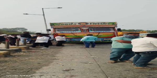 परभणी : भीषण अपघातात एकाचा मृत्यू, एक गंभीर जखमी