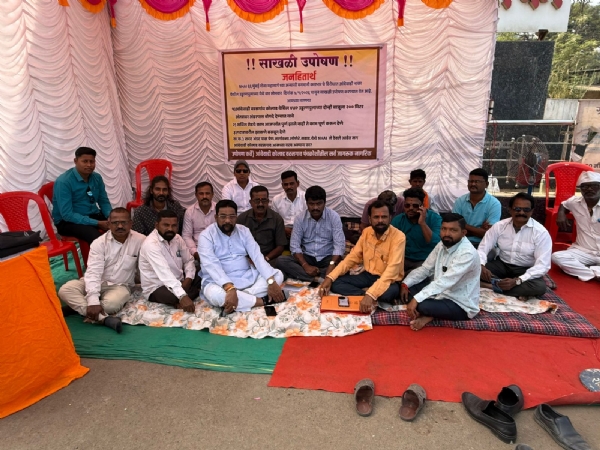 महामार्गावरील दुर्लक्षाविरोधात संताप; आंबेवाडीतील उपोषणाला शिवसेनेची साथ