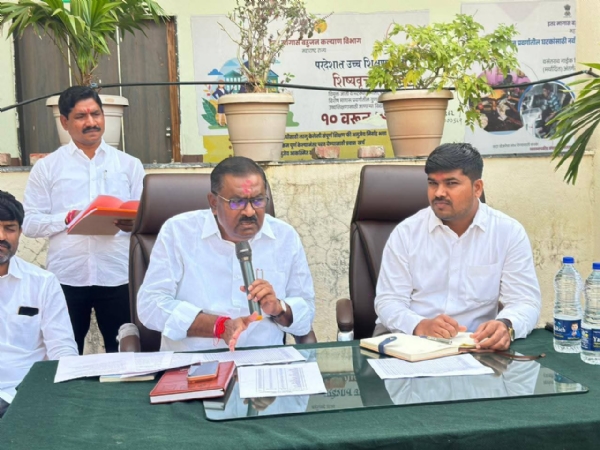 आष्टी विधानसभा मतदारसंघातील कामे मार्चपूर्वी पूर्ण करा -आमदार धस आष्टी विधानसभा मतदारसंघातील कामे मार्चपूर्वी पूर्ण करा -आमदार धस